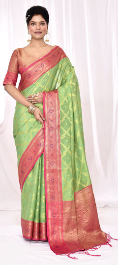 Green color Saree in Silk fabric with Weaving work