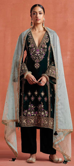 Green color Salwar Kameez in Velvet fabric with Embroidered, Sequence, Thread work