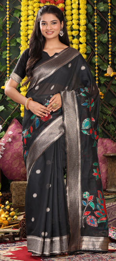 Black and Grey color Saree in Cotton, Linen fabric with Printed work