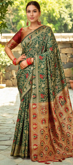 Green color Saree in Blended, Silk fabric with Weaving work