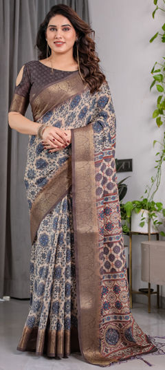 Black and Grey color Saree in Linen fabric with Printed work