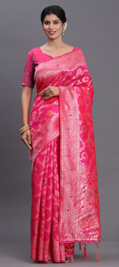 Pink and Majenta color Saree in Banarasi Silk fabric with Weaving work