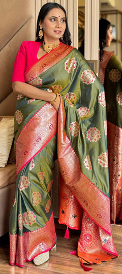 Green color Saree in Banarasi Silk fabric with Weaving work