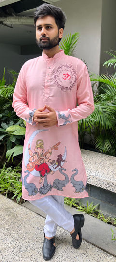 Pink and Majenta color Kurta Pyjamas in Cotton fabric with Digital Print work