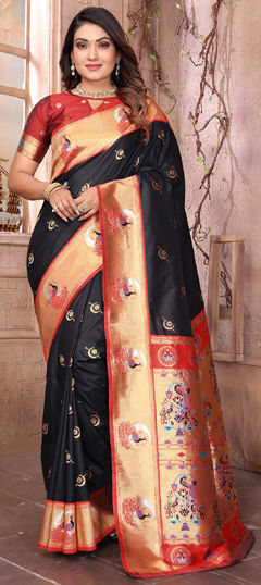 Black and Grey color Saree in Silk fabric with Weaving work