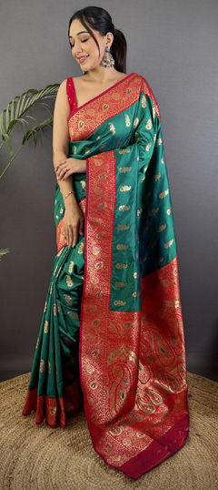 Green color Saree in Silk fabric with Weaving work