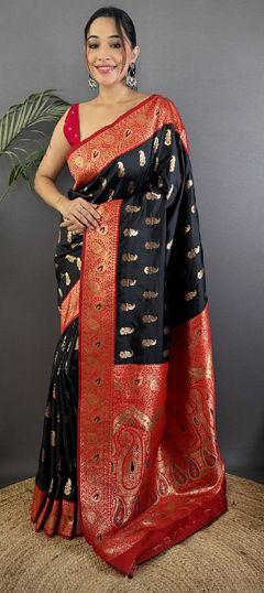 Black and Grey color Saree in Silk fabric with Weaving work