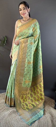 Green color Saree in Silk fabric with Weaving work