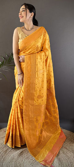 Orange color Saree in Silk fabric with Weaving work