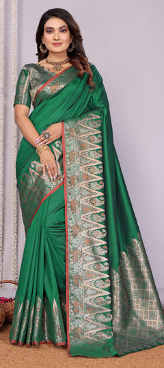 Green color Saree in Silk fabric with Weaving work