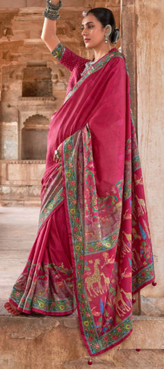 Pink and Majenta color Saree in Viscose fabric with Printed work