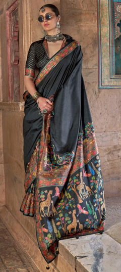 Black and Grey color Saree in Viscose fabric with Printed work