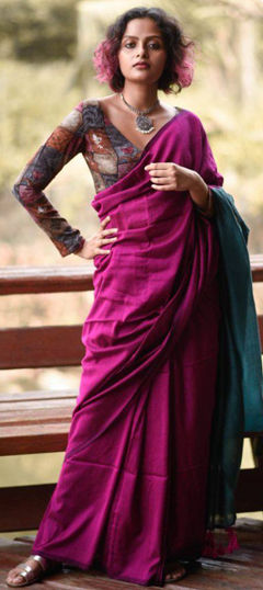 Purple and Violet color Saree in Cotton, Malmal fabric with Printed work