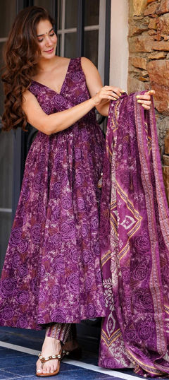Purple and Violet color Salwar Kameez in Muslin fabric with Digital Print work