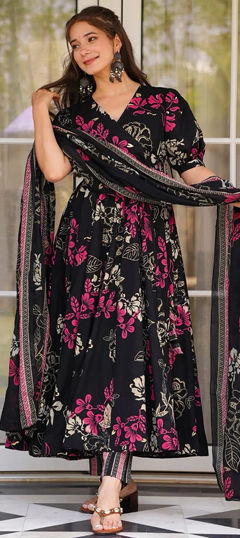 Black and Grey color Salwar Kameez in Muslin fabric with Digital Print work