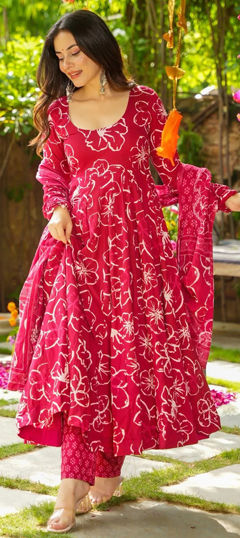 Pink and Majenta color Salwar Kameez in Muslin fabric with Digital Print work