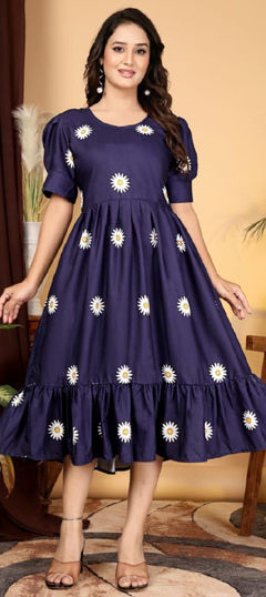 Blue color Kurti in Rayon fabric with Printed work