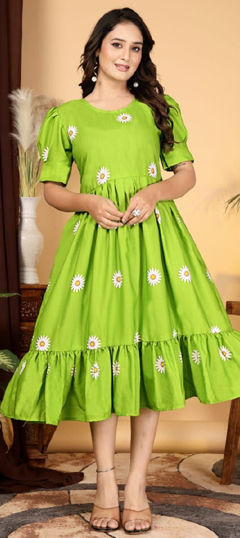 Green color Kurti in Rayon fabric with Printed work