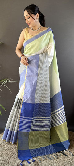 Blue color Saree in Raw Silk fabric with Weaving work