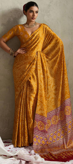 Yellow color Saree in Silk fabric with Bandhej, Printed work
