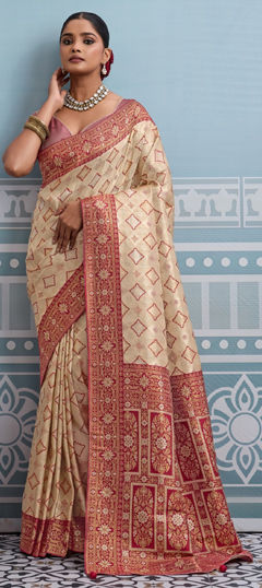 Beige and Brown color Saree in Kanjeevaram Silk fabric with Border, Weaving work