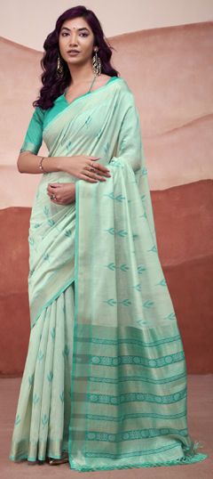 Green color Saree in Cotton fabric with Weaving work