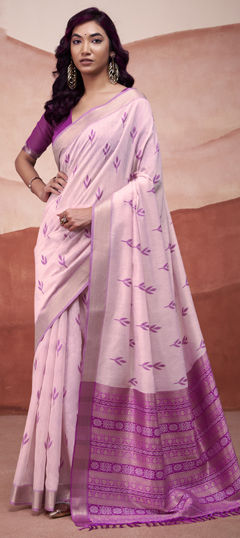 Pink and Majenta color Saree in Cotton fabric with Weaving work