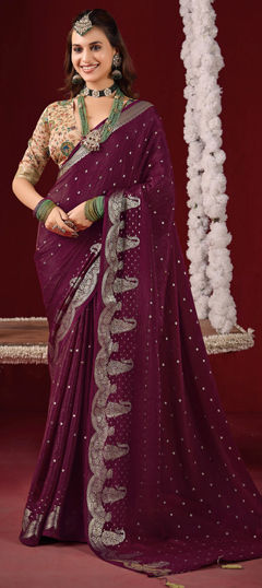 Pink and Majenta color Saree in Chiffon fabric with Weaving, Zari work