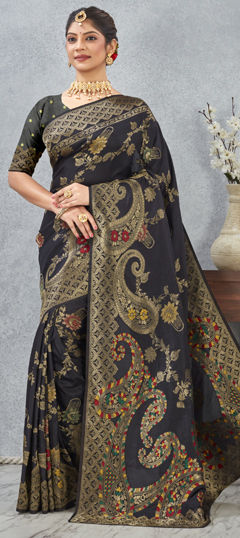 Black and Grey color Saree in Banarasi Silk fabric with Weaving work