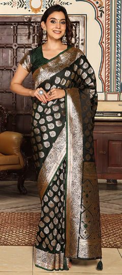 Green color Saree in Blended, Silk fabric with Weaving work