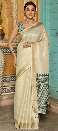 Green color Saree in Linen fabric with Weaving work