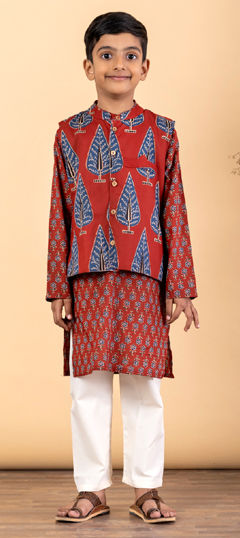 Red and Maroon color Boys Kurta Pyjama with Jacket in Cotton fabric with Printed work