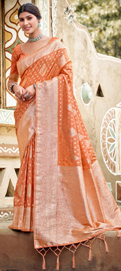 Pink and Majenta color Saree in Art Silk fabric with Weaving work