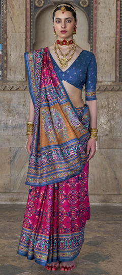 Multicolor color Saree in Viscose fabric with Printed work