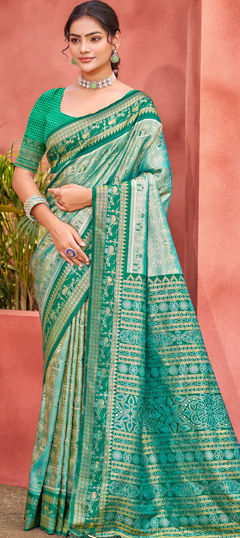 Green color Saree in Kanjeevaram Silk fabric with Weaving work