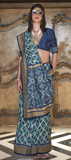 Multicolor color Saree in Viscose fabric with Printed work