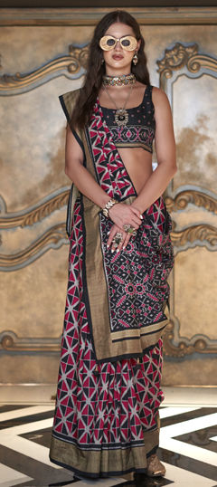 Multicolor color Saree in Viscose fabric with Printed work