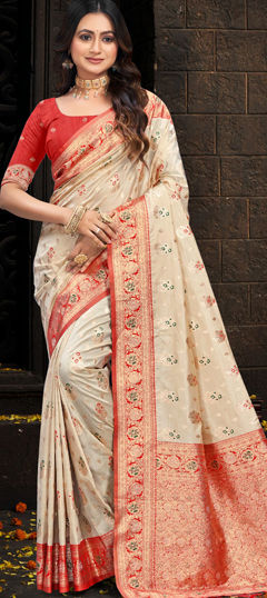 Beige and Brown color Saree in Silk fabric with Weaving work