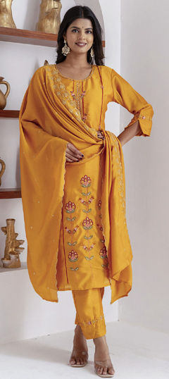 Yellow color Salwar Kameez in Viscose fabric with Embroidered, Resham, Thread, Zari work