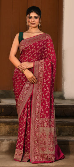 Pink and Majenta color Saree in Chinon Silk, Crepe Silk fabric with Border, Zari work