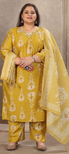 Yellow color Salwar Kameez in Viscose fabric with Digital Print work