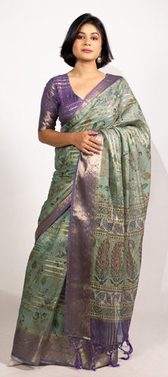 Green color Saree in Crepe Silk fabric with Floral, Printed work