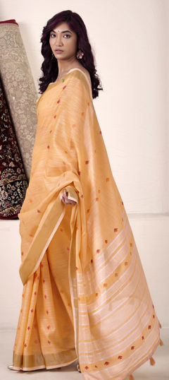 Pink and Majenta color Saree in Linen fabric with Thread, Weaving work