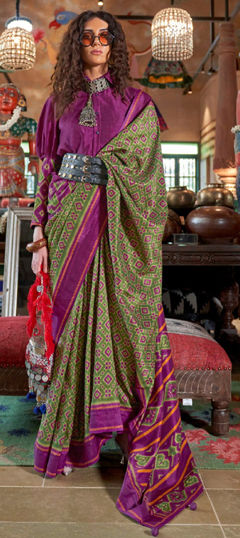 Green color Saree in Viscose fabric with Printed work