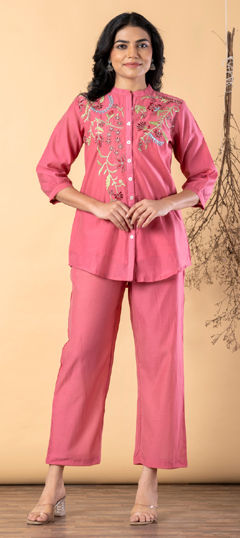 Pink and Majenta color Co-ords Set in Mul Chanderi fabric with Embroidered, Resham, Thread, Zari work