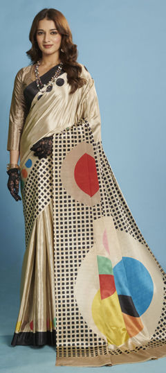 Black and Grey color Saree in Crepe Silk fabric with Digital Print work