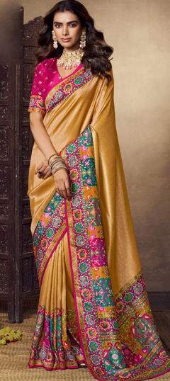 Beige and Brown color Saree in Viscose fabric with Printed work