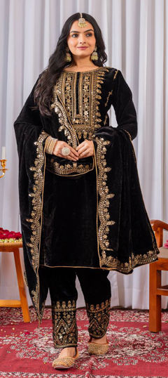 Black and Grey color Salwar Kameez in Velvet fabric with Embroidered, Sequence, Zari work