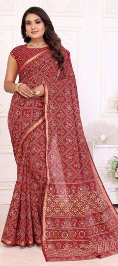 Red and Maroon color Saree in Cotton fabric with Bandhej, Weaving, Zari work