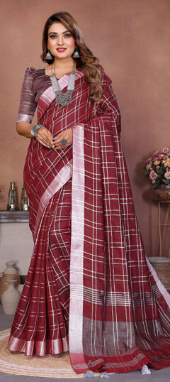 Purple and Violet color Saree in Cotton, Linen fabric with Printed work
